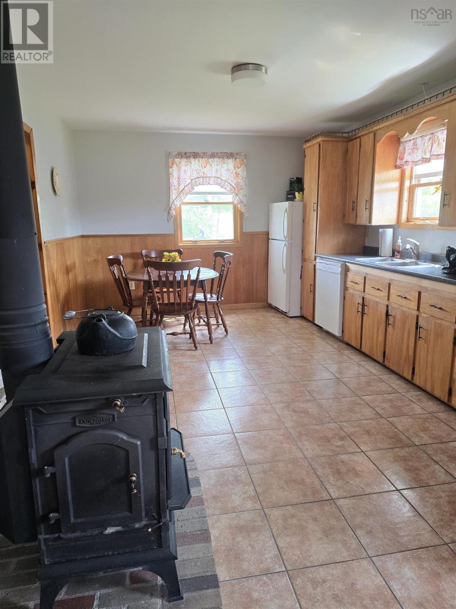 4105 Hwy 316, St Andrew's, Nova Scotia  B2G 2L4 - Photo 19 - 202514036
