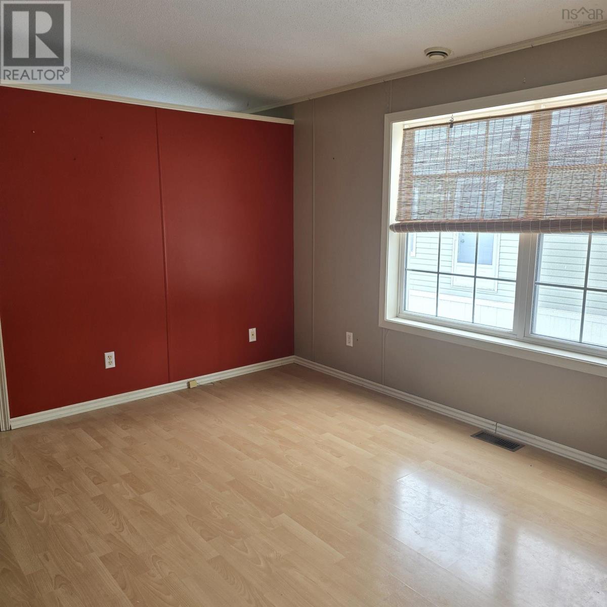 21 Parkwood Avenue, North Grant, Nova Scotia  B2G 2L1 - Photo 12 - 202606330