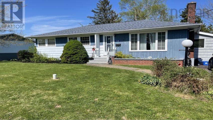 12 Hillside Drive, Antigonish, Nova Scotia  B2G 1B2 - Photo 1 - 202608637