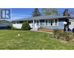12 Hillside Drive, Antigonish, Nova Scotia