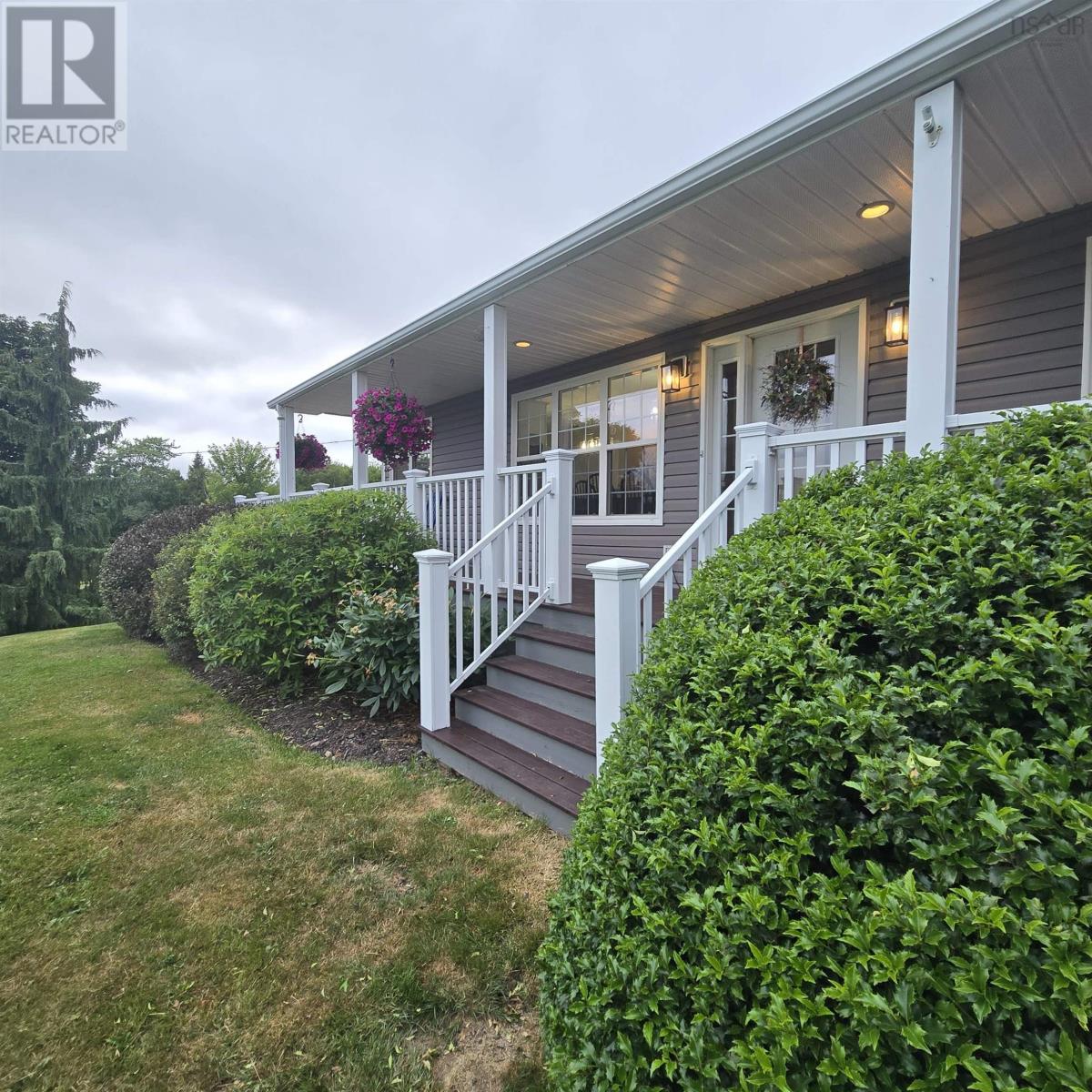263 Old Pinevale Road, Pinevale, Nova Scotia  B2G 2L3 - Photo 16 - 202618873
