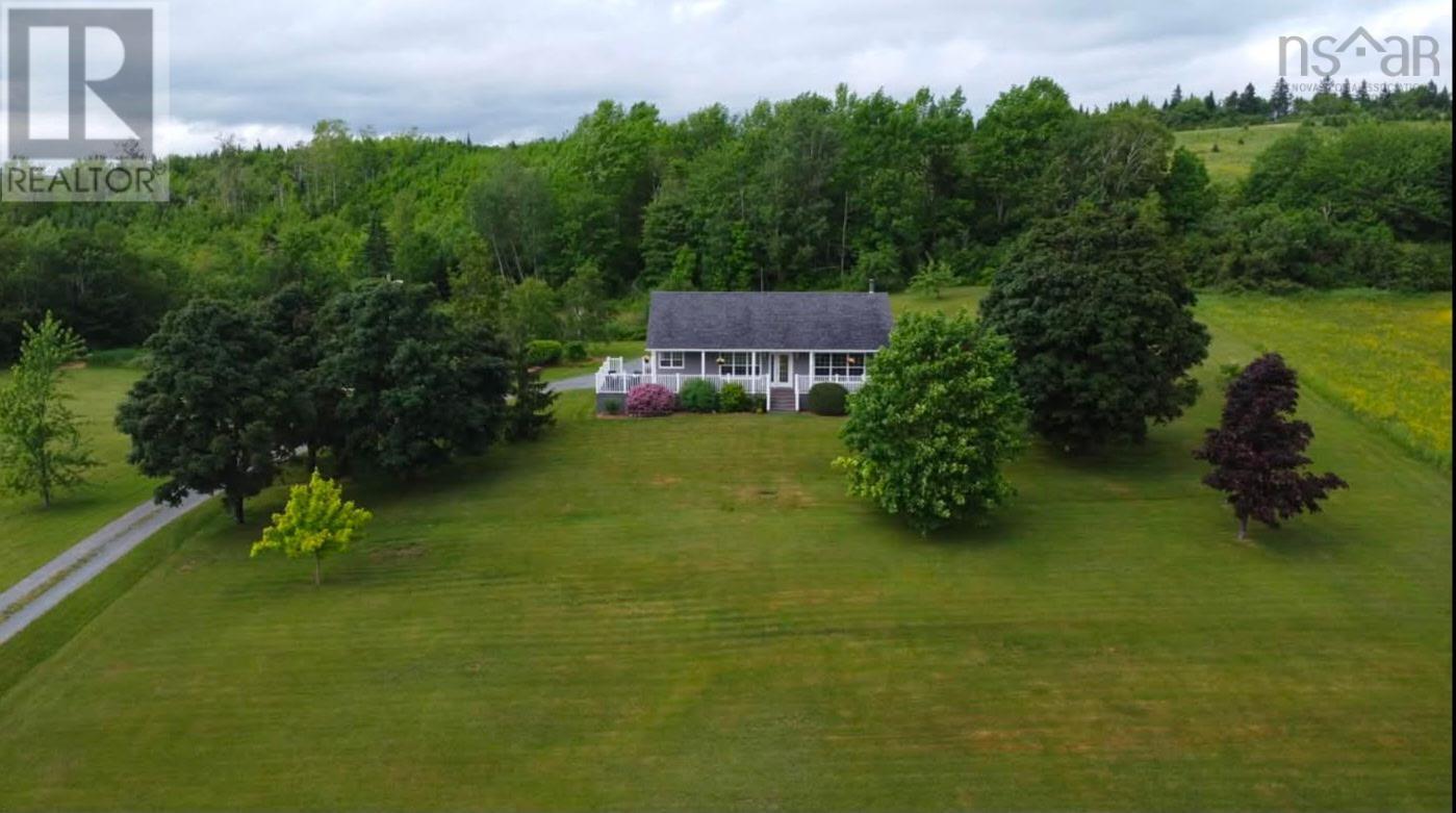 263 Old Pinevale Road, Pinevale, Nova Scotia  B2G 2L3 - Photo 6 - 202618873